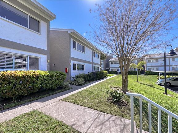 4th image of 1351 Gulf Blvd APT 215