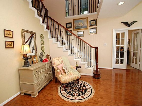 3rd image of 26226 Longmont Park Ln