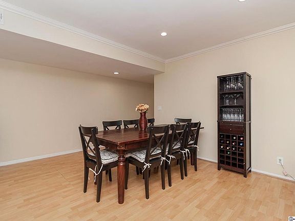 3rd image of 1745 Holly Dr APT 106