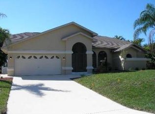 1726 SE 9th Ter, Cape Coral, FL 33990