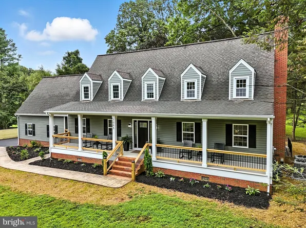 7085 Bramble Way, Warrenton, VA 20187