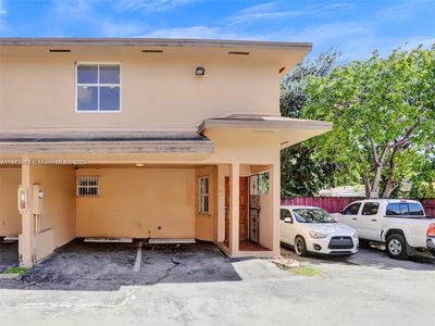 451 NE 136th St #I-101, North Miami, FL, 33161