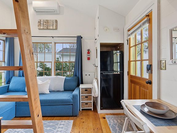 3rd image of 19 East Grand Avenue #3