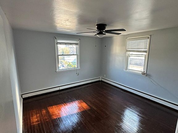 3rd image of 8 E Ashland Ave #3