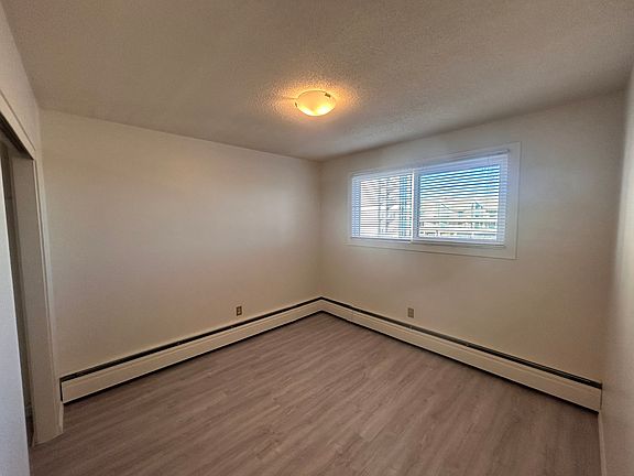 3rd image of 514 12th St E #10