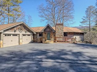 1166 Cherry Rd, Hayesville, NC 28904