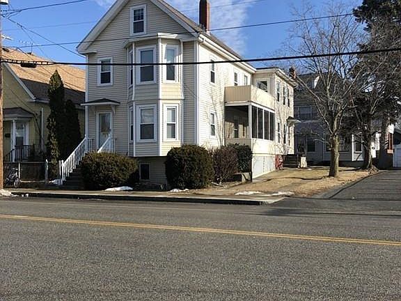 2nd image of 21 Hilldale Ave