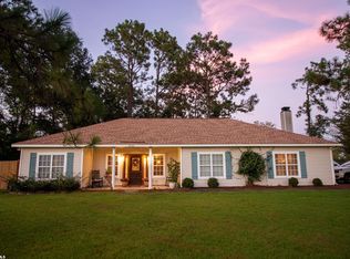4246 N Magnolia St, Loxley, AL 36551
