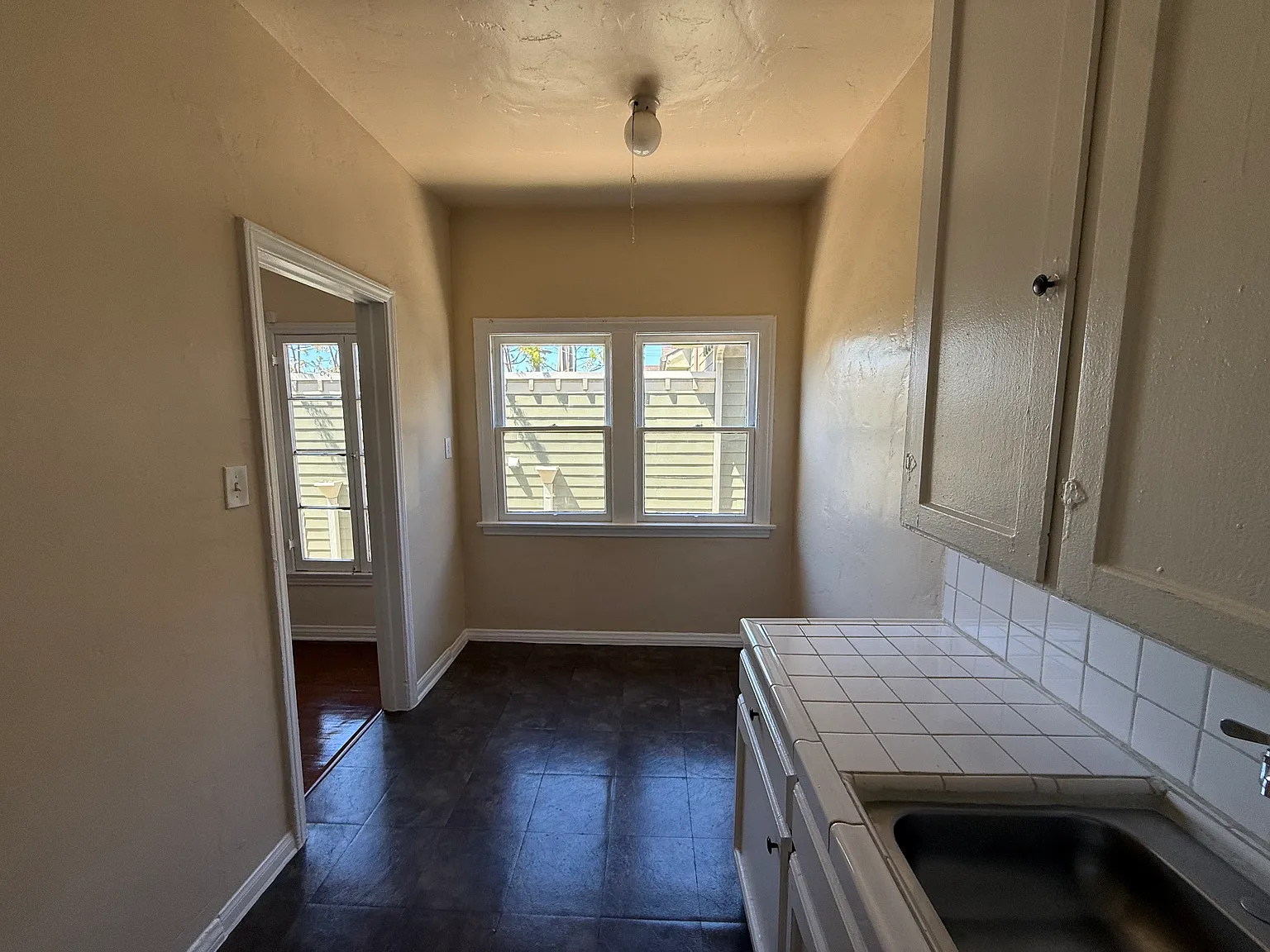 1 bed, $1,895 — Photo 4