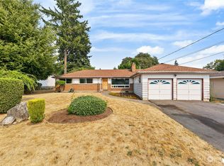 18944 33rd Ave S, Seattle, WA