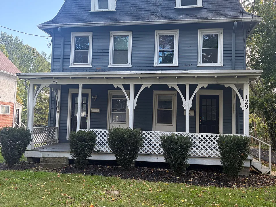 127 Ardmore Ave