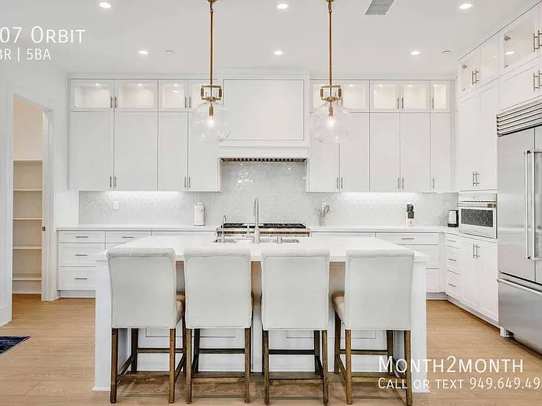 107 Orbit — Photo 20