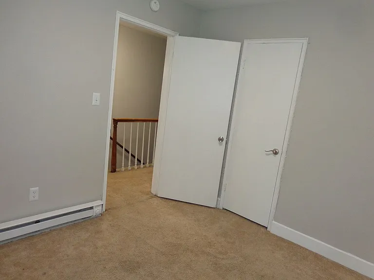 307 W Little Creek Rd #B — Photo 15