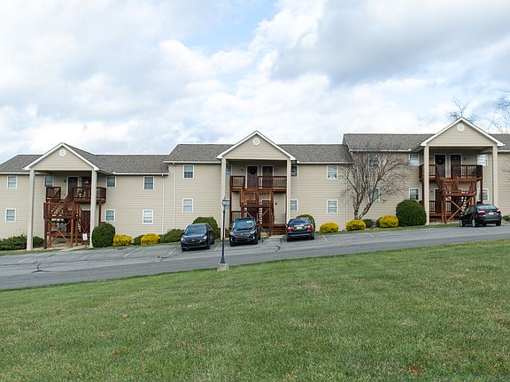 Cedar Ridge Exterior
