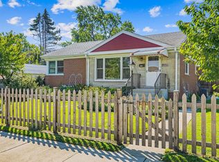 1265 S Wolf Rd, Des Plaines, IL 60018