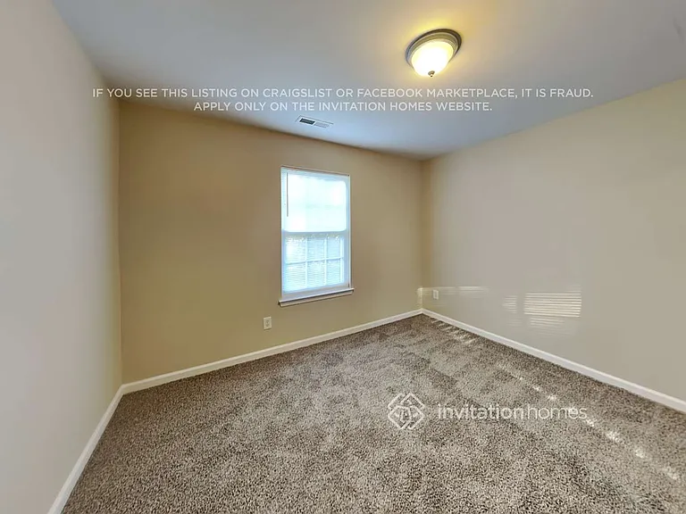 4403 Staffordshire Ln — Photo 13