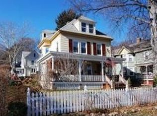 92 Essex Ave, Glen Ridge, NJ 07028