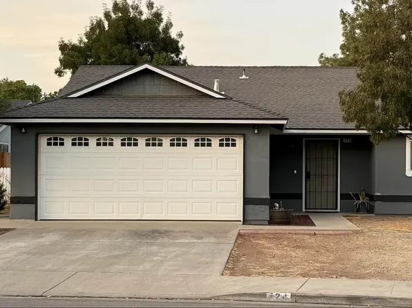 724 W Wren Dr, Visalia, CA 93291