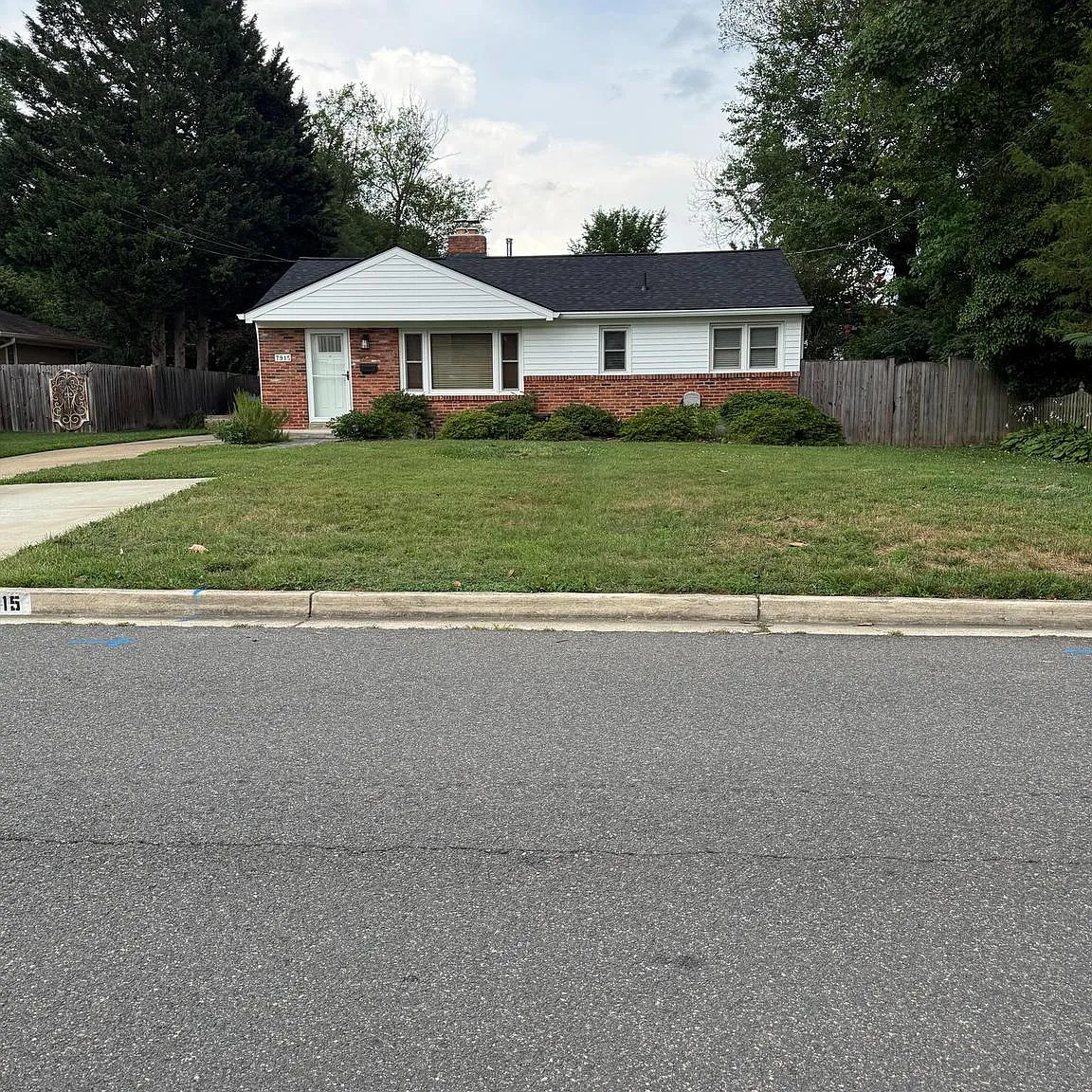 3 bed, 1560 sqft, $3,750 — Photo 1