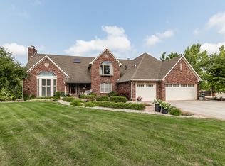 3696 Saddle Club Rd, Greenwood, IN 46143