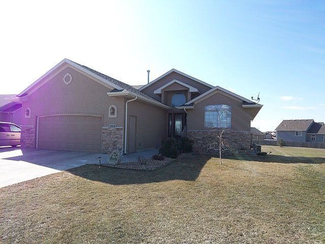 1st image of 3108 W Courtyard Ln