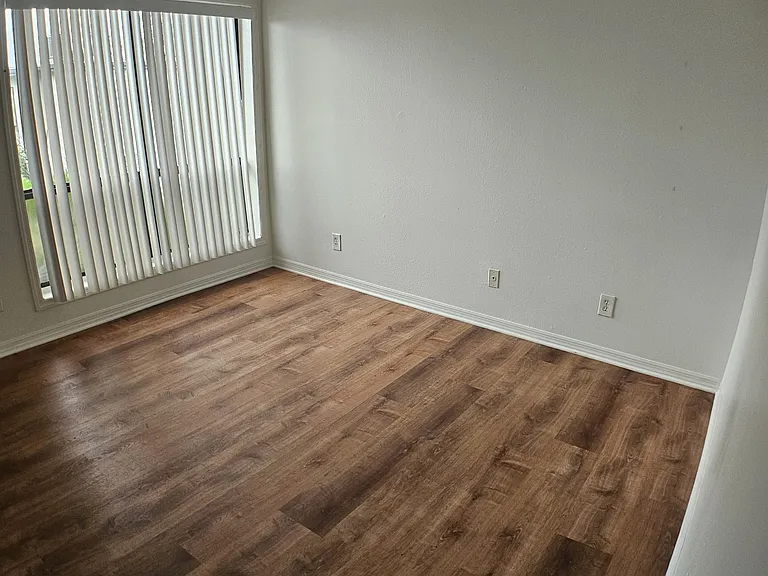 4001 Beneva Rd #123 — Photo 15
