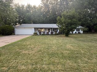 6706 Elmwood Rd, Mentor, OH 44060