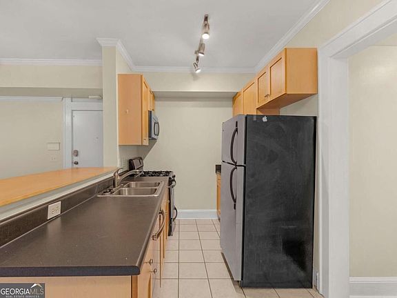 3rd image of 741 Frederica St NE APT 1