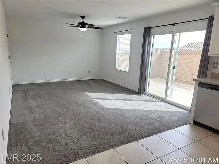 3 bed, 2.5 bath, 1286 sqft, $2,050 — Photo 4