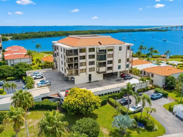 6357 Bahia Del Mar Blvd, Saint Petersburg, FL