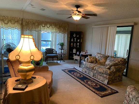 4th image of 317 Spring Lake Dr #205
