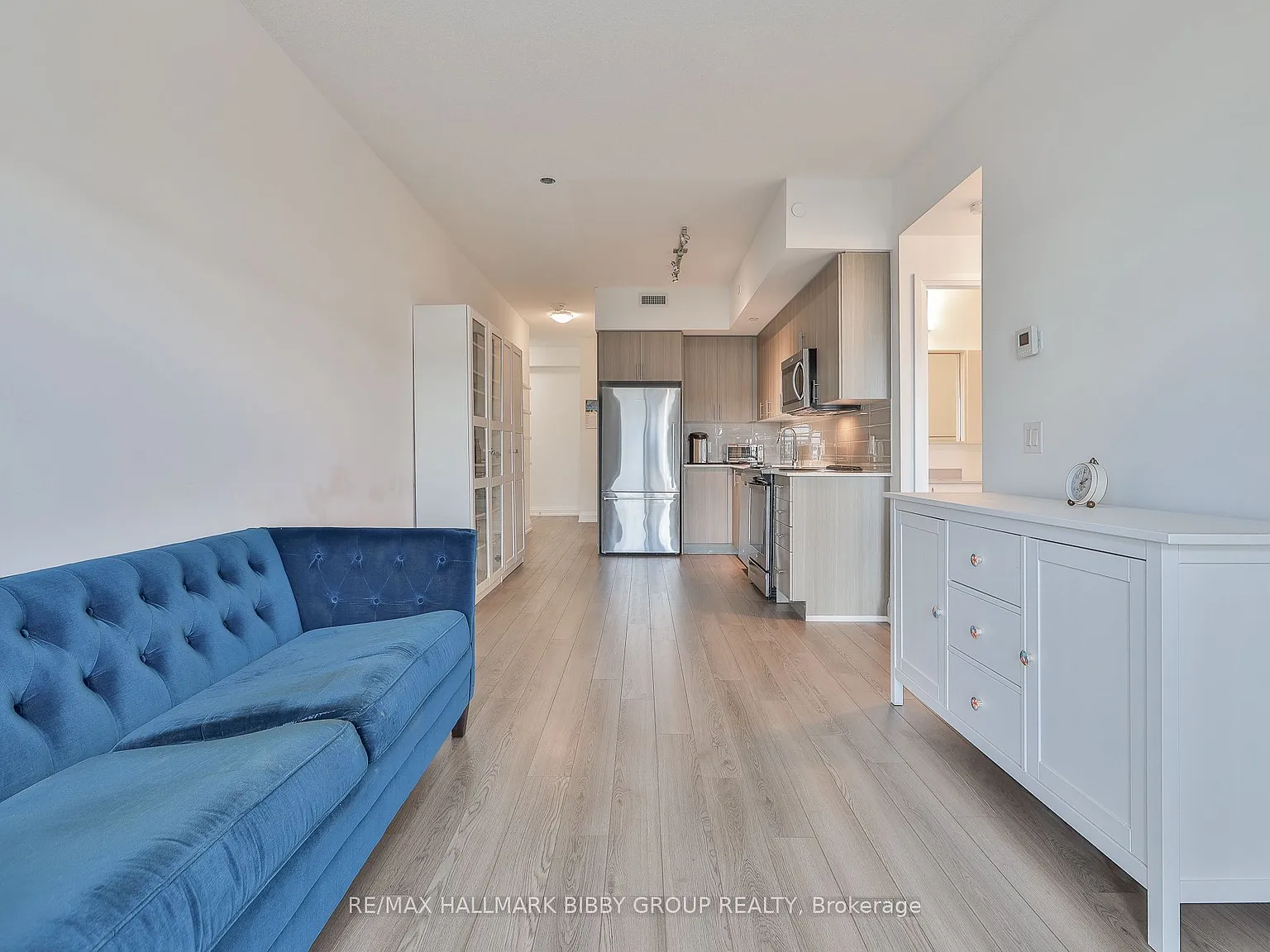 591 Sheppard Ave E — Photo 3