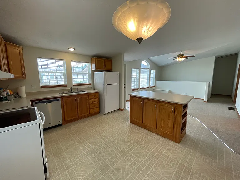 6735 W Kingsley Ave #6735 — Photo 6