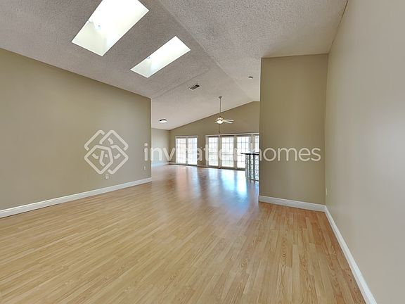 4th image of 15250 NW 88th Ave