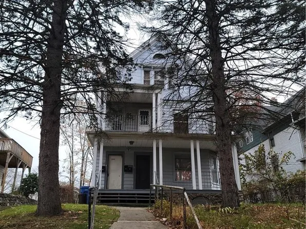 39 Idylwood Ave, Waterbury, CT 06705