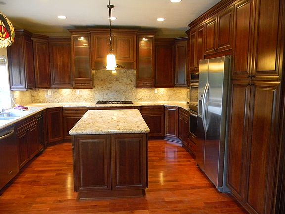 5th image of 3230 Toulouse Cir