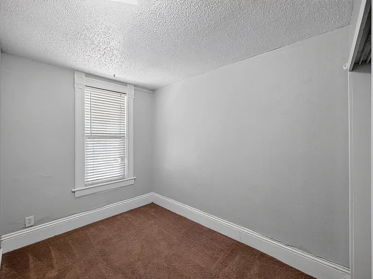 2136 N Lafayette St #2134 — Photo 4