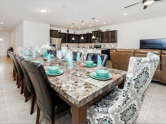 5th image of 8807 Macapa Dr