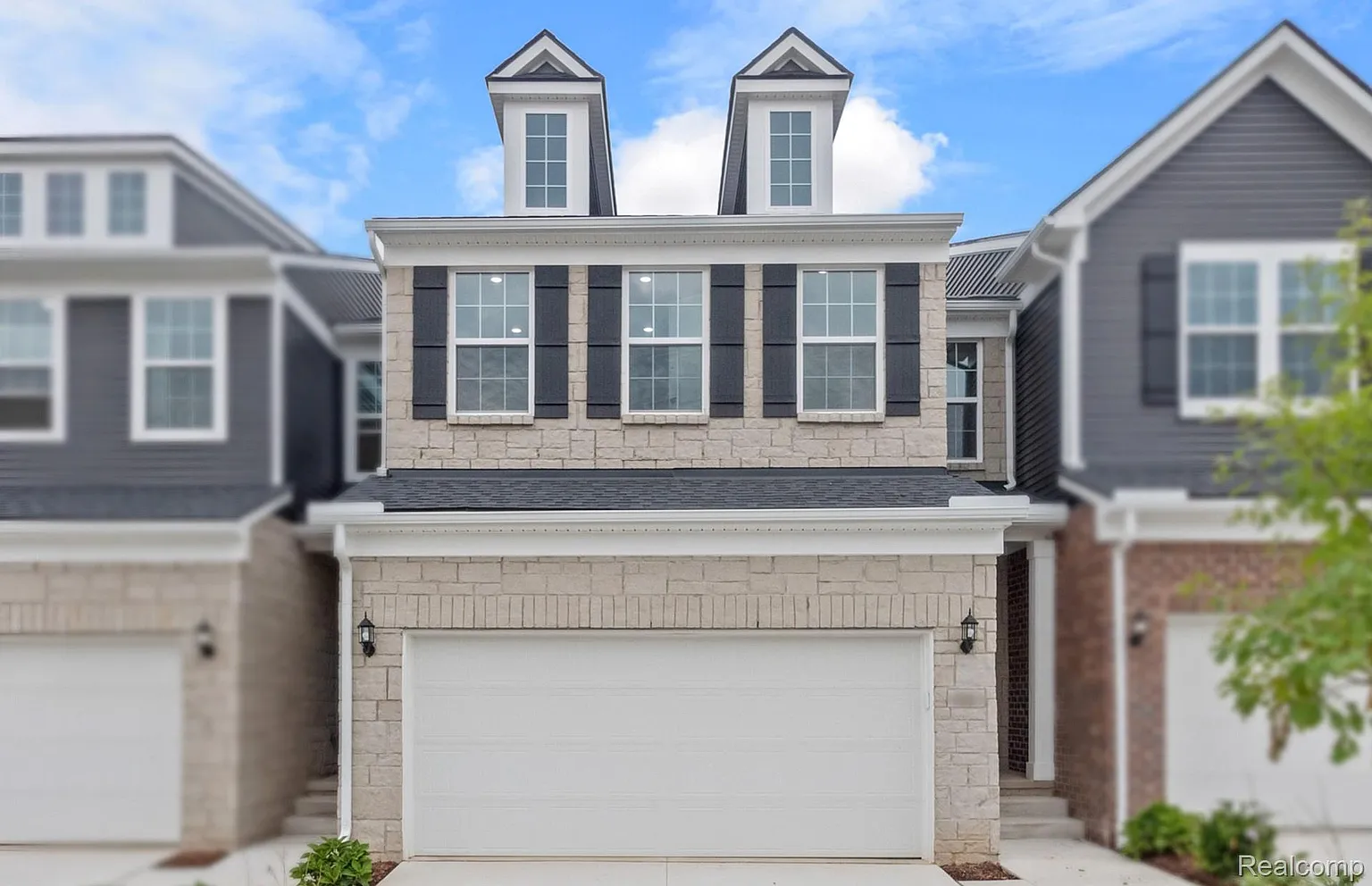 4147 Nottingham Cir photo 1