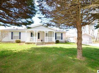 26150 J Dr N, Albion, MI 49224