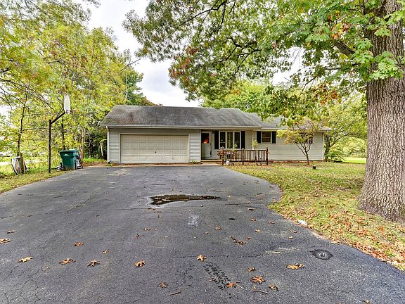2nd image of 35828 S Jay Dr