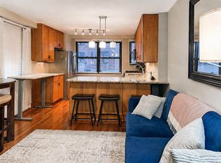 305 E 40th St APT 3X, Manhattan, NY 10016