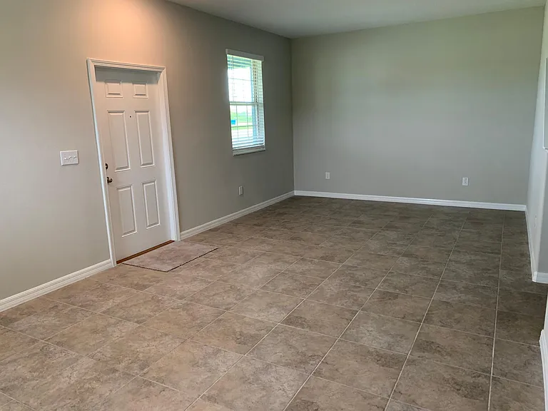 Living / Dinning Area