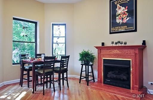 5th image of 4923 N Kenmore Ave #3