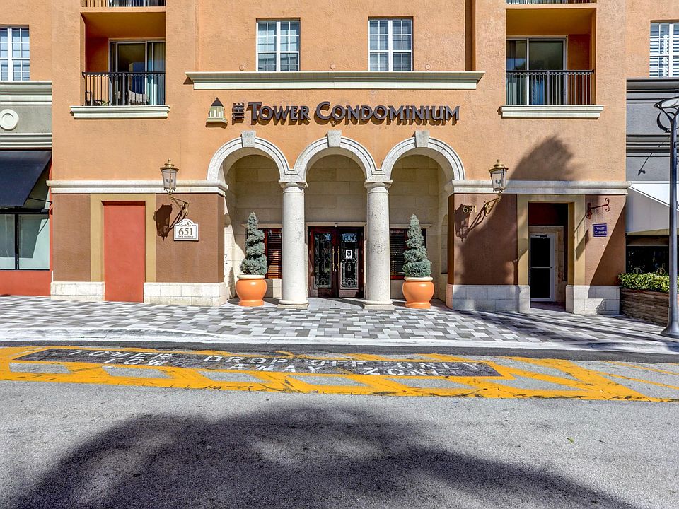 1st image of 651 Okeechobee Blvd APT 312