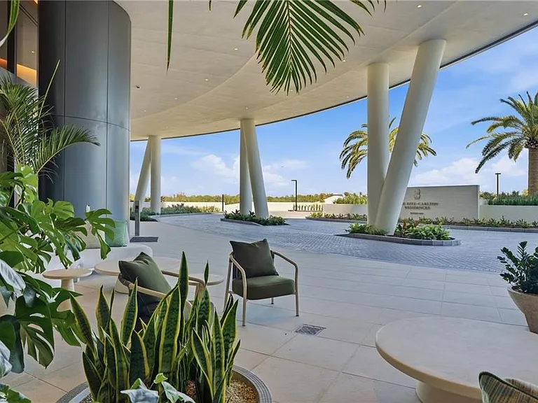 5100 Seagrass Blvd #201 — Photo 41