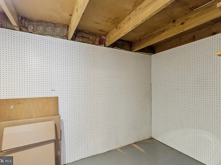 7230 Taveshire Way — Photo 30