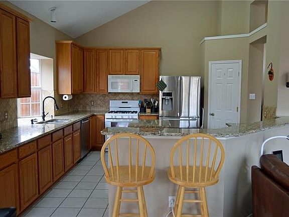 5th image of 10714 River Oaks Dr