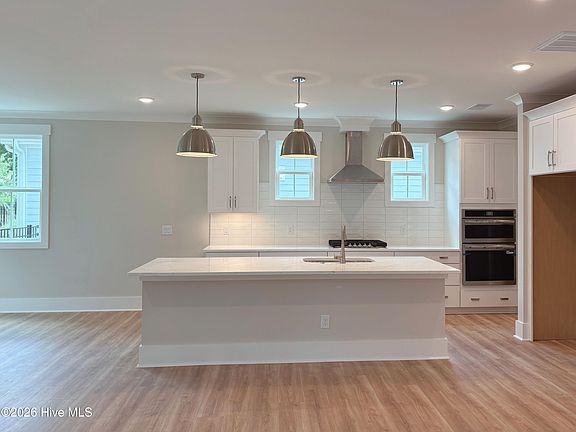 2nd image of 1101 Rockhill Road