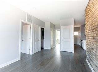 3442 N Seminary Ave #3, Chicago, IL 60657